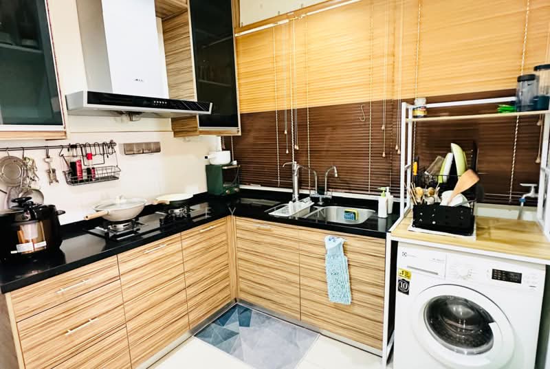 Kondominium untuk Disewa di Zenith Residences - Key Ling - Kitchen - PropertyGuru.com.my