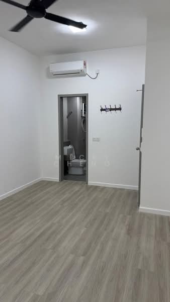 Kondominium untuk Disewa di Lakefront Residence - Micky Cheng - PropertyGuru.com.my
