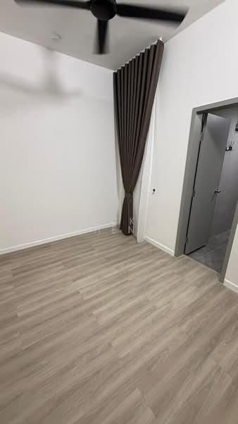 Kondominium untuk Disewa di Lakefront Residence - Micky Cheng - PropertyGuru.com.my