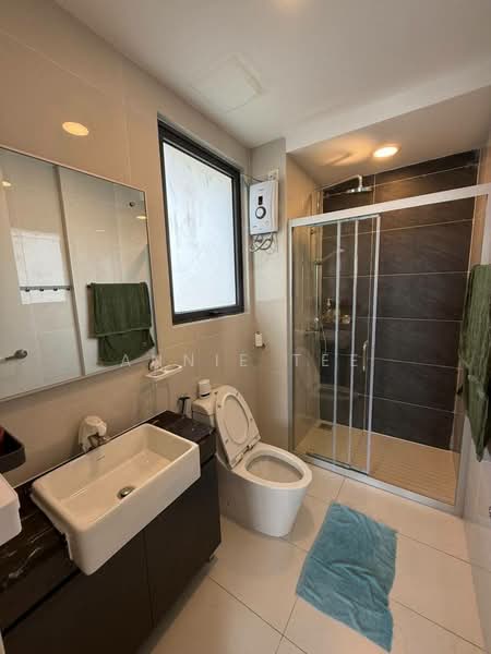 Kondominium untuk Disewa di Bay Point @ Country Garden Danga Bay - Annie Tee - PropertyGuru.com.my
