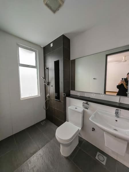 Bungalow House untuk Disewa di Tebrau (Johor) - Edward Siow - Bathroom - PropertyGuru.com.my