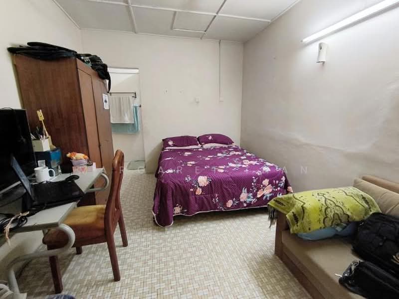 Rumah Banglo untuk Dijual di Kampung Tunku (Petaling Jaya) - Margaret Than - Bedroom - PropertyGuru.com.my