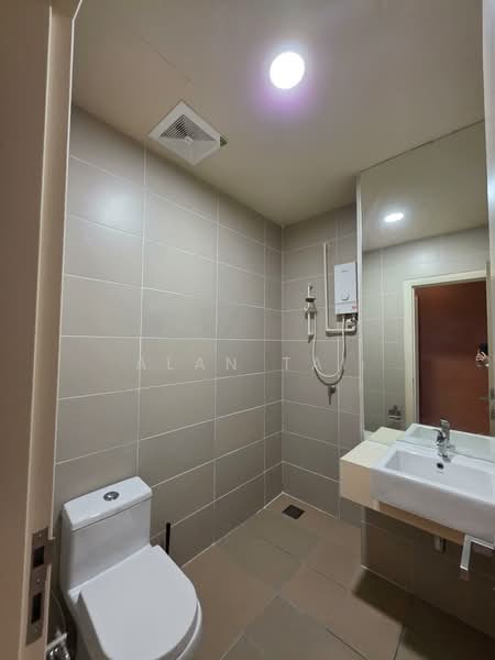 Servis Apartment untuk Dijual di Icon Residenz 2 @ Icon City - Alan Tai - Bathroom - PropertyGuru.com.my