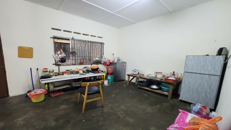 Rumah Berkembar untuk Dijual di Senai (Johor) - Jane Lai - Kitchen - PropertyGuru.com.my