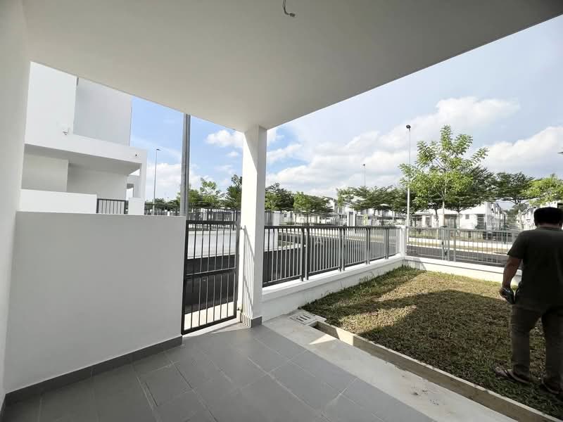 Rumah Teres 2 Tingkat untuk Dijual di Taman Mutiara Rini (Skudai) - Yik Tat - PropertyGuru.com.my