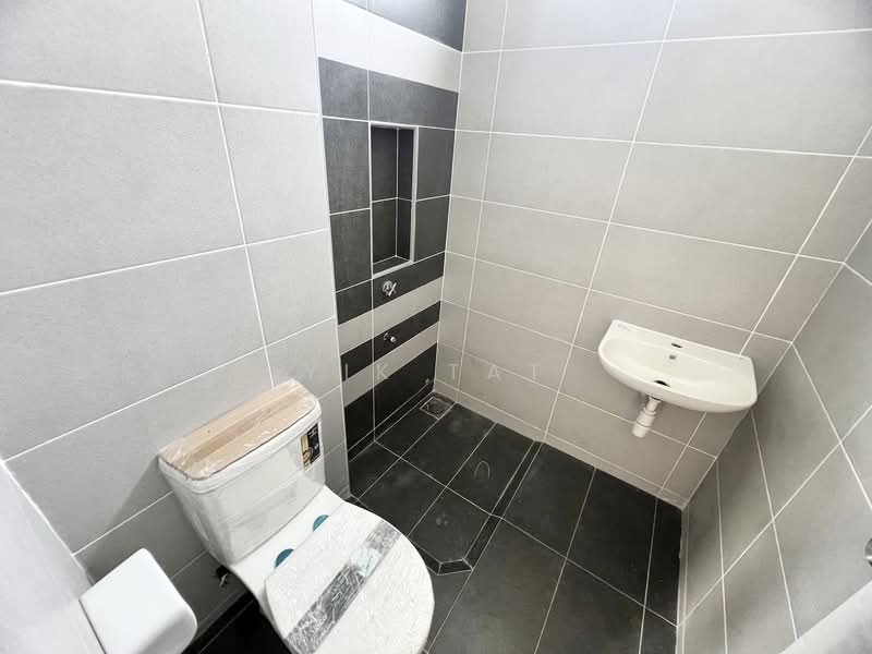 Rumah Teres 2 Tingkat untuk Dijual di Taman Mutiara Rini (Skudai) - Yik Tat - PropertyGuru.com.my