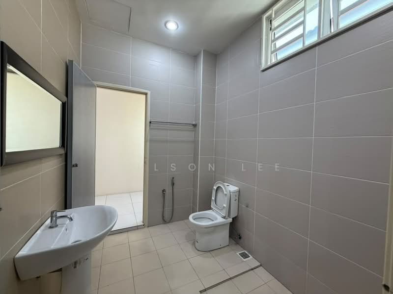 Rumah Teres 2 Tingkat untuk Disewa di Alma (Bukit Mertajam) - Willson Lee - Bathroom - PropertyGuru.com.my