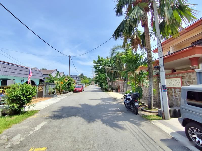 Rumah Banglo untuk Dijual di Ampang (Kuala Lumpur) - Hannee Tay - Exterior - PropertyGuru.com.my