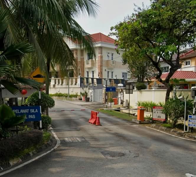 Rumah Berkembar untuk Dijual di Tropicana (Petaling Jaya) - Hannee Tay - Exterior - PropertyGuru.com.my