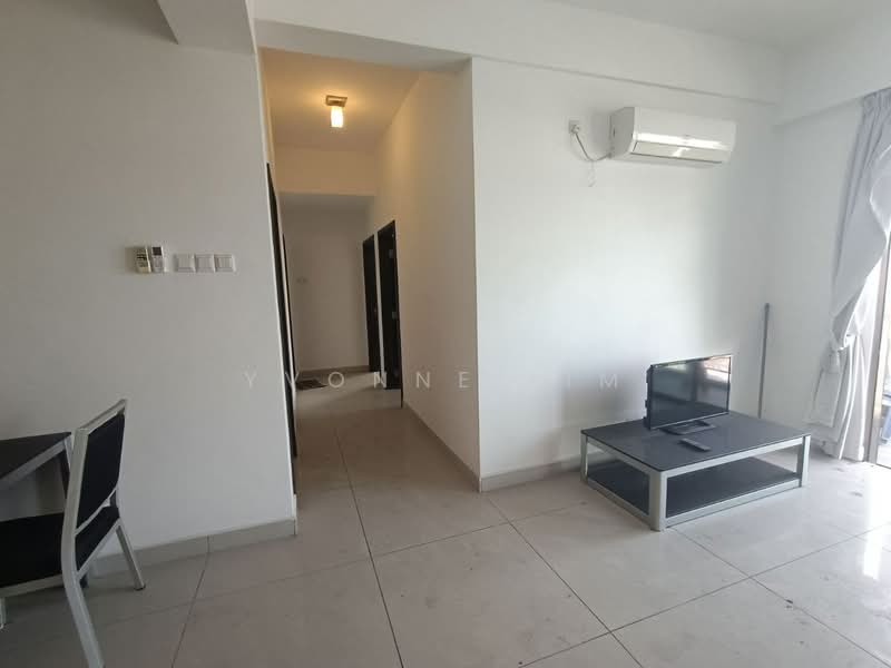 Servis Apartment untuk Dijual di D'Inspire Residence (Inspira Bestari) - Yvonne Lim - Living Room - PropertyGuru.com.my