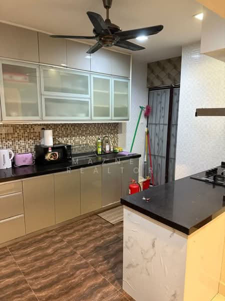 Rumah Teres 2.5 Tingkat untuk Disewa di Presint 16 (Putrajaya) - Maznee Realtor - Kitchen - PropertyGuru.com.my