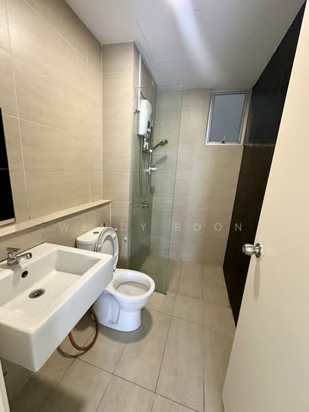 Kondominium untuk Disewa di The Sanderson - Wendy Boon - Bathroom - PropertyGuru.com.my
