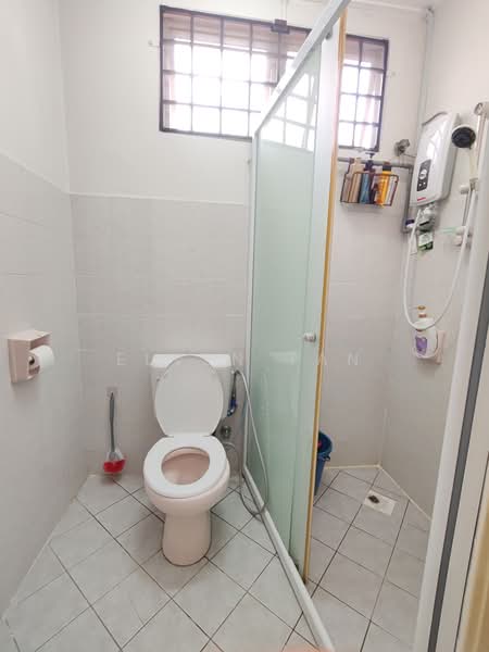 2-storey Terraced House for Sale in Bandar Utama 3 (Bandar Utama) - Elven Tan - Bathroom - PropertyGuru.com.my