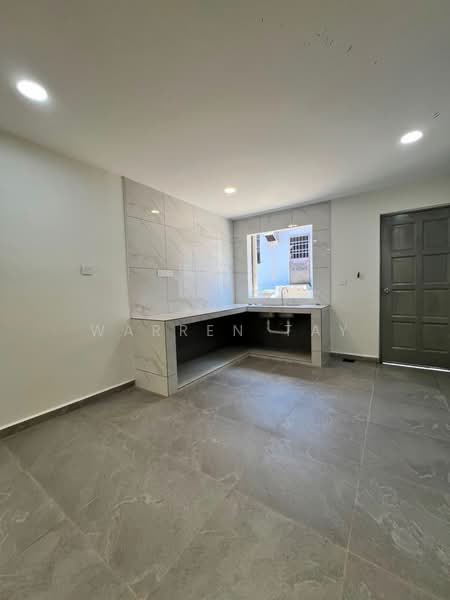 2-storey Terraced House for Sale in Taman Bukit Kempas (Tampoi) - Warren Tay - PropertyGuru.com.my