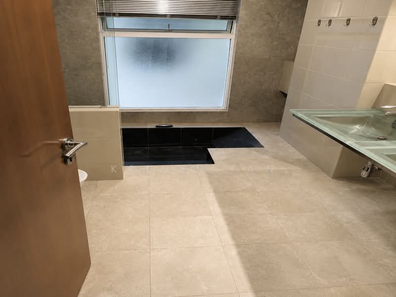 Kondominium untuk Disewa di Hijauan Kiara - Kelvin Tan - Bathroom - PropertyGuru.com.my