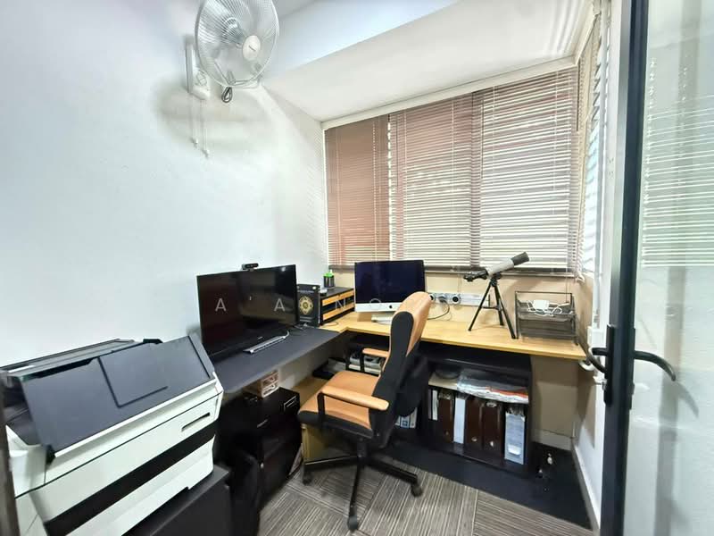 2-storey Terraced House for Sale in Bukit Jelutong (Shah Alam) - Sa'a Nordin - Study - PropertyGuru.com.my