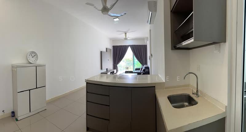 Servis Apartment untuk Dijual di Southbank Residence - Soon Kit Lee - Living Room - PropertyGuru.com.my