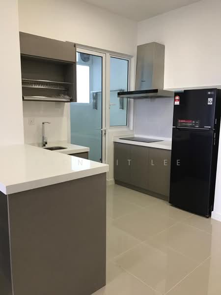 Servis Apartment untuk Dijual di Southbank Residence - Soon Kit Lee - Kitchen - PropertyGuru.com.my