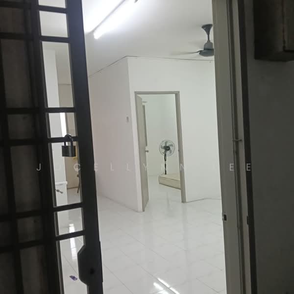 Apartment for Rent at Sri Ivori Apartment - Jocellynn Lee - PropertyGuru.com.my