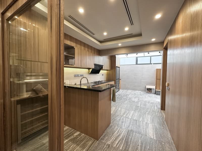 Rumah Teres 4 Tingkat untuk Dijual di Bukit Kiara (Kuala Lumpur) - Lily Hun - Kitchen - PropertyGuru.com.my