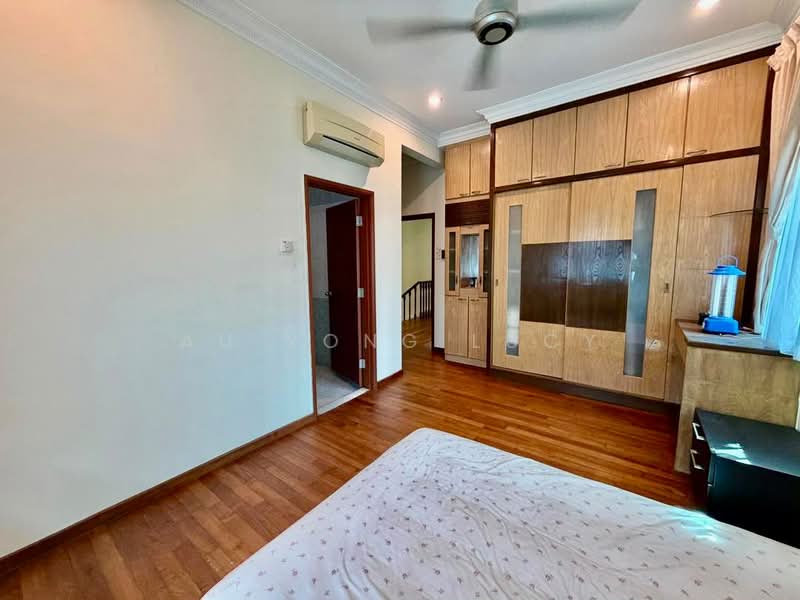 Rumah Berkembar untuk Dijual di Taman Sutera (Johor Bahru) - Au Yong Lucy - Bedroom - PropertyGuru.com.my