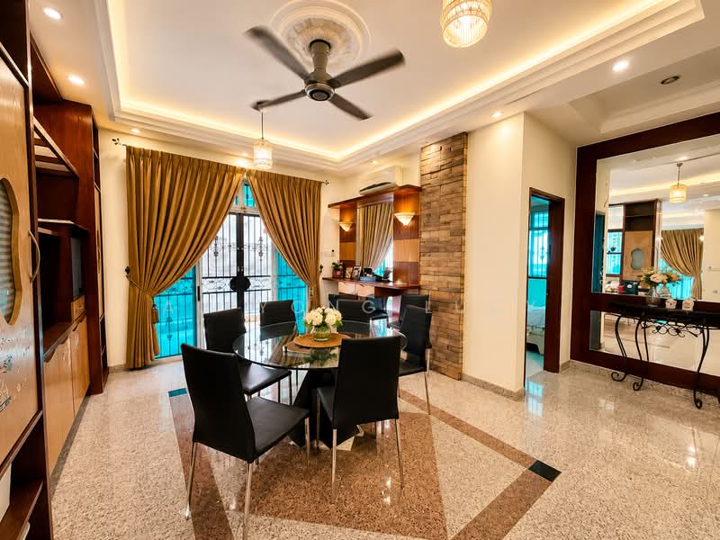 Rumah Berkembar untuk Dijual di Taman Sutera (Johor Bahru) - Au Yong Lucy - Dining Room - PropertyGuru.com.my