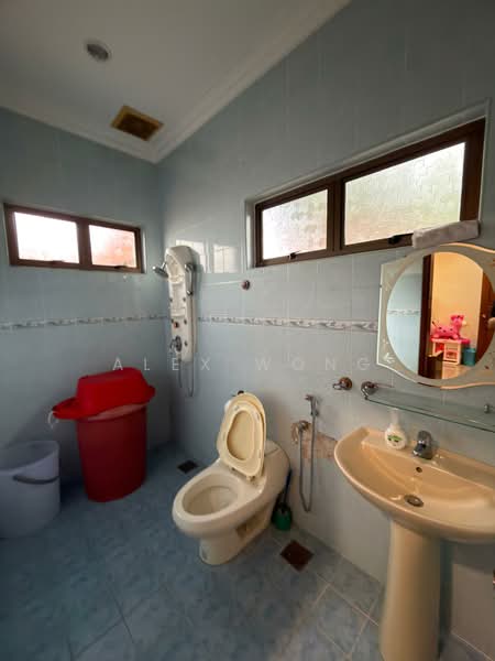 Bungalow for Rent in Ampang (Selangor) - Alex Wong - Bathroom - PropertyGuru.com.my