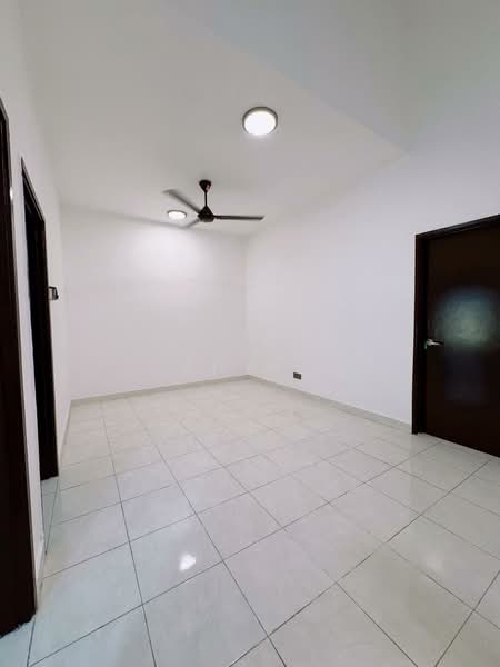 Rumah Berkembar untuk Dijual di Sutera Damansara (Damansara Damai) - Sha . - Interior - PropertyGuru.com.my