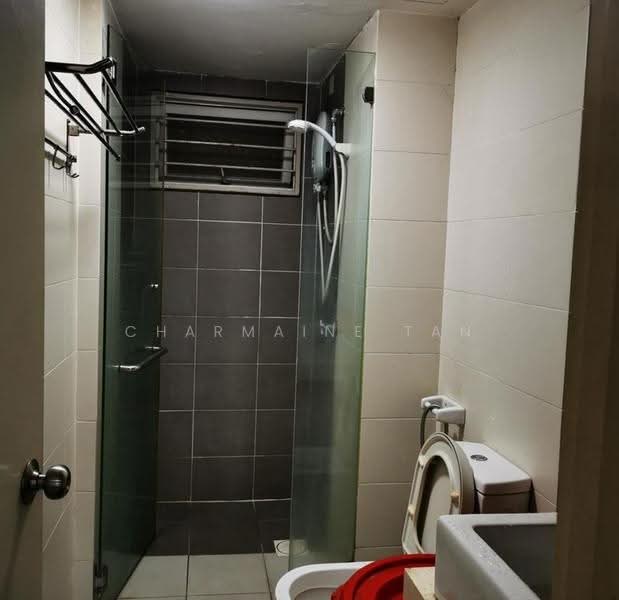 Condominium for Sale at First Residence (Residensi Unggul) - Charmaine Tan - Bathroom - PropertyGuru.com.my