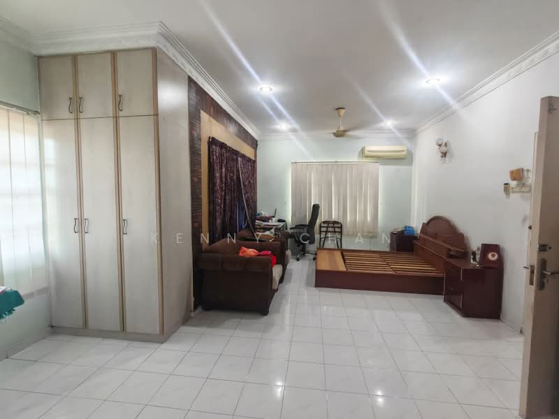 Semi-Detached House for Sale in Taman Sri Andalas (Klang) - Kenny Chan - PropertyGuru.com.my