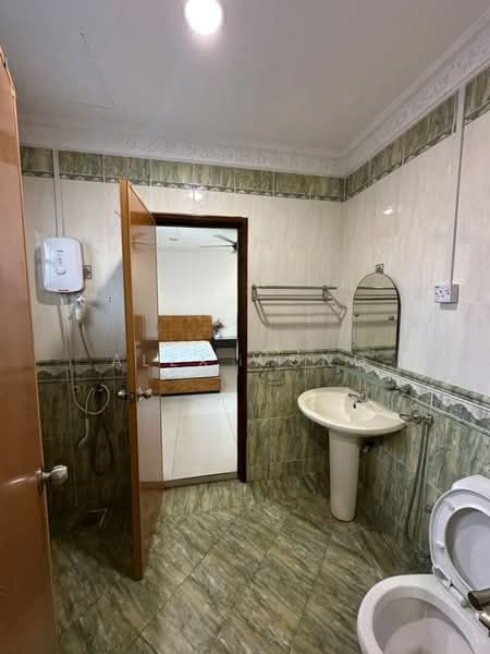 Bungalow for Rent in Cheras (Selangor) - Alex Wong - Bathroom - PropertyGuru.com.my