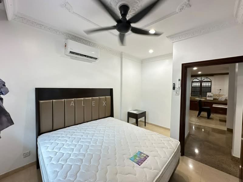 Bungalow for Rent in Cheras (Selangor) - Alex Wong - Bedroom - PropertyGuru.com.my