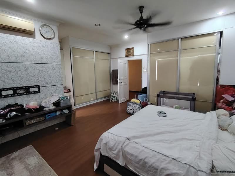 Rumah Teres 2 Tingkat untuk Dijual di D'alpinia (Puchong) - Sa'a Nordin - Bedroom - PropertyGuru.com.my