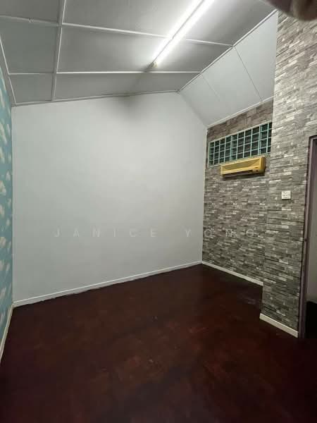 Rumah Teres 1.5 Tingkat untuk Disewa di Taman Perling (Perling) - Janice Yong - Interior - PropertyGuru.com.my