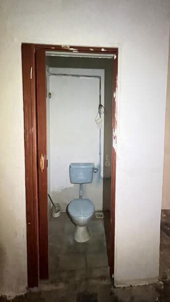 Retail Space for Rent in Desa Aman Puri (Kepong) - Racheel Chang - Bathroom - PropertyGuru.com.my