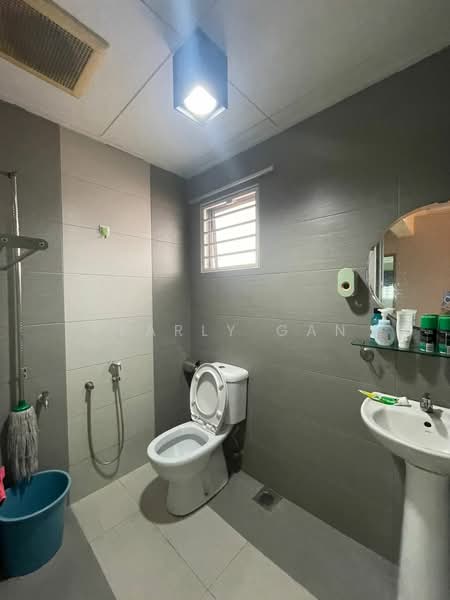 Rumah Teres 2 Tingkat untuk Dijual di SS19 (Subang Jaya) - Pearly Gan - Bathroom - PropertyGuru.com.my