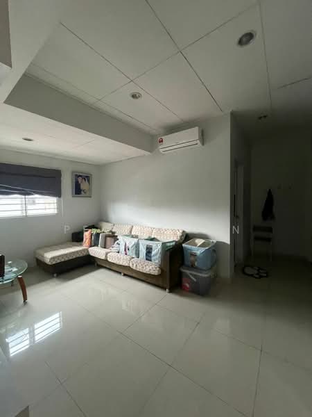 Rumah Teres 2 Tingkat untuk Dijual di SS19 (Subang Jaya) - Pearly Gan - Living Room - PropertyGuru.com.my