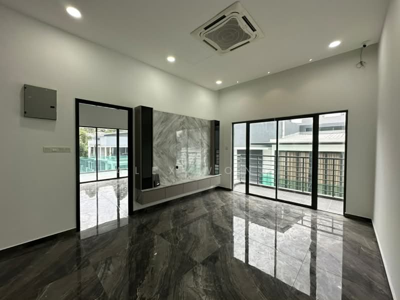 Rumah Berkembar untuk Dijual di Cheras (Selangor) - Alex Wong - Living Room - PropertyGuru.com.my