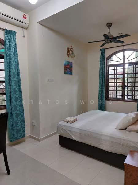 Rumah Banglo untuk Dijual di Taman Kolam Air (Johor Bahru) - Kratos Wong - PropertyGuru.com.my