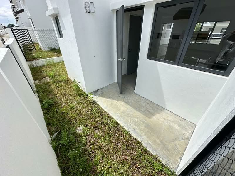 2-storey Terraced House for Sale in Rawang (Selangor) - Jessie Wong - Exterior - PropertyGuru.com.my