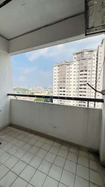 Apartment for Rent at Suria Kipark Damansara - Racheel Chang - Balcony - PropertyGuru.com.my