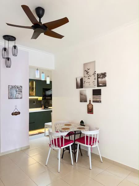 Kondominium untuk Disewa di i-Santorini - Jerry Tan - Dining Room - PropertyGuru.com.my
