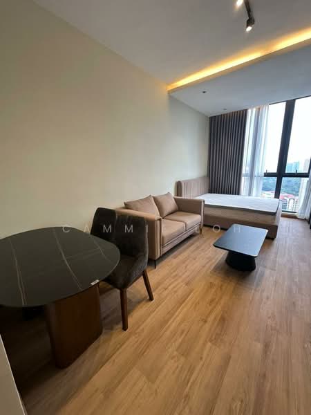Servis Apartment untuk Disewa di Armani Raja Uda - Cammie Loh - Living Room - PropertyGuru.com.my