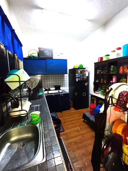 Rumah Teres 2 Tingkat untuk Dijual di Taman Bunga Negara (Shah Alam) - Steven Yong - Kitchen - PropertyGuru.com.my