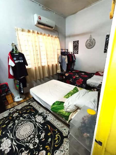 Rumah Teres 2 Tingkat untuk Dijual di Taman Bunga Negara (Shah Alam) - Steven Yong - Bedroom - PropertyGuru.com.my