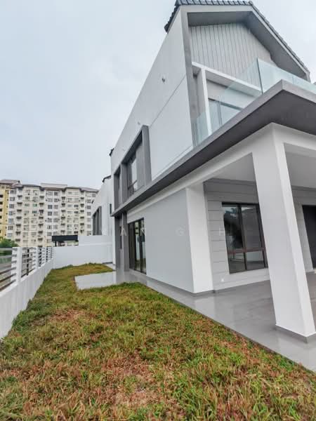 Rumah Kluster untuk Dijual di Bandar Bukit Puchong (Puchong) - Evan Goh - Exterior - PropertyGuru.com.my