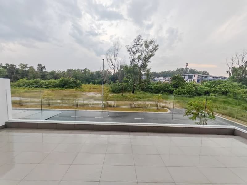 Rumah Kluster untuk Dijual di Bandar Bukit Puchong (Puchong) - Evan Goh - Balcony - PropertyGuru.com.my