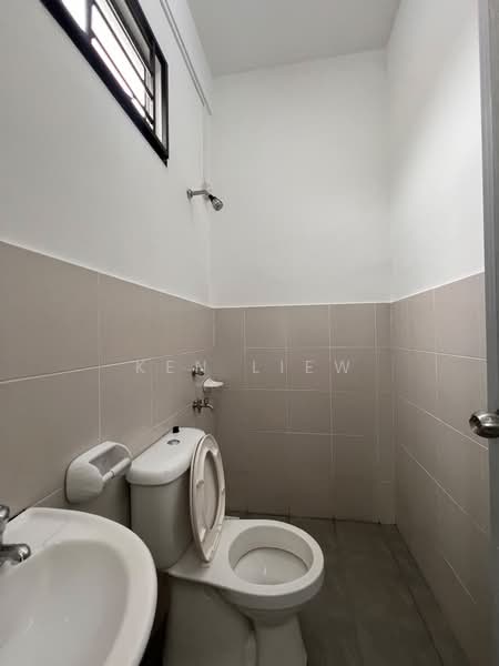 Rumah Teres 2.5 Tingkat untuk Disewa di Taman Scientex Utama (Senai) - Ken Liew - PropertyGuru.com.my