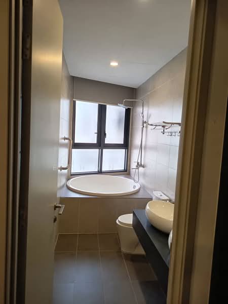 Service Residence for Sale at KL Gateway Premium Residences - Ethan Swe - Bathroom - PropertyGuru.com.my