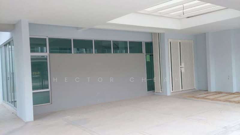 Rumah Teres 2 Tingkat untuk Dijual di Bandar Saujana Putra (Tanjong Duabelas) - Hector Cheah - Exterior - PropertyGuru.com.my
